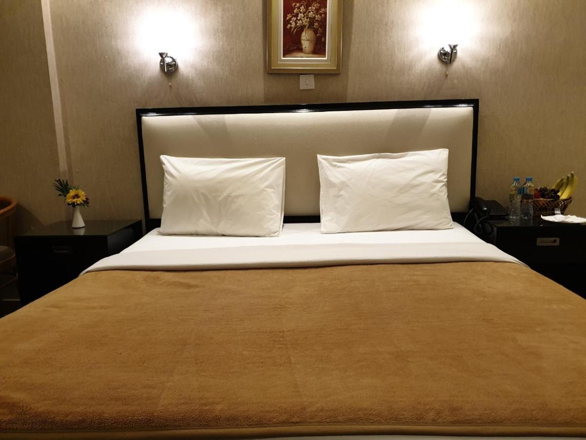 Palm Beach Hotel Dubai Luaran gambar