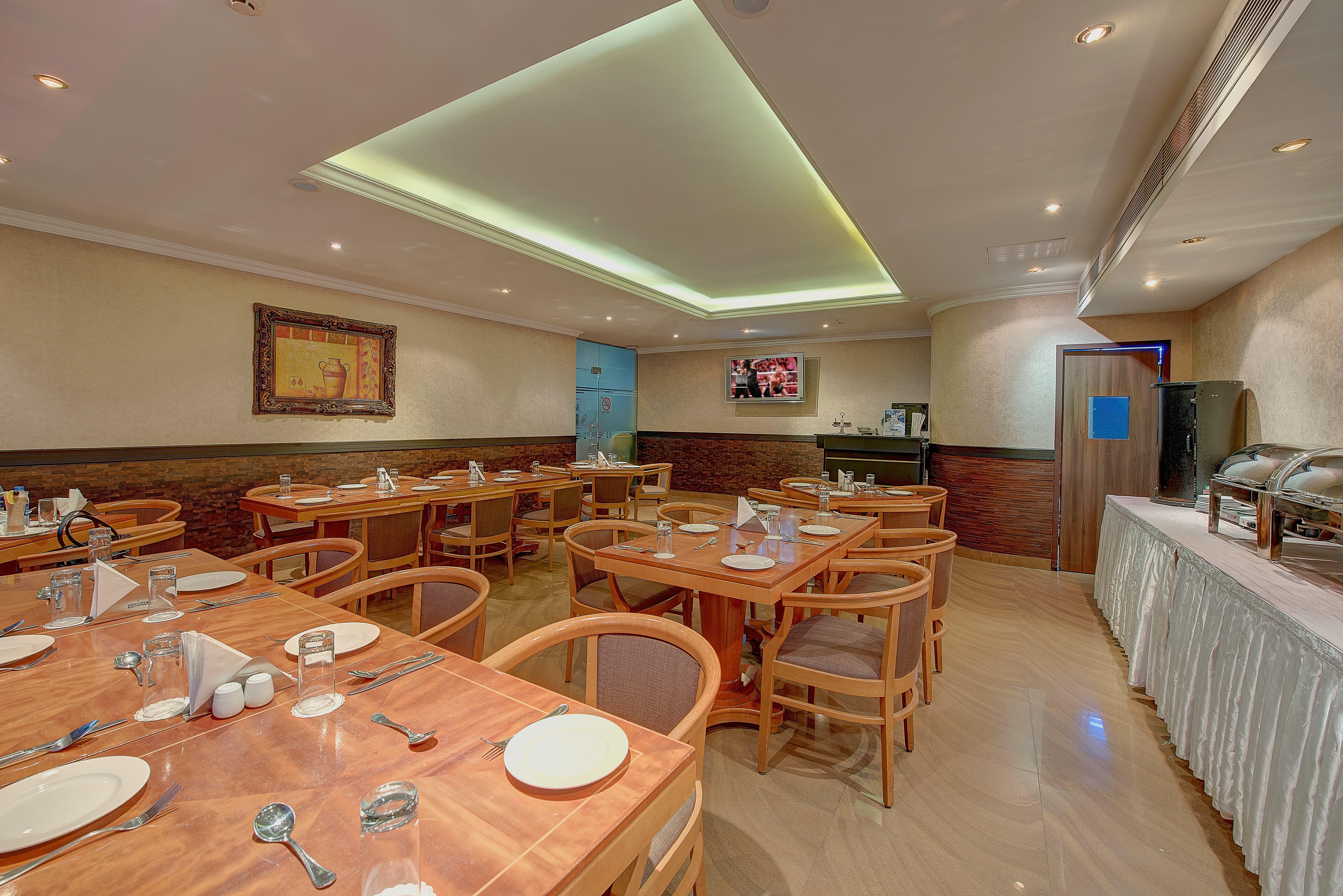 Palm Beach Hotel Dubai Restoran gambar